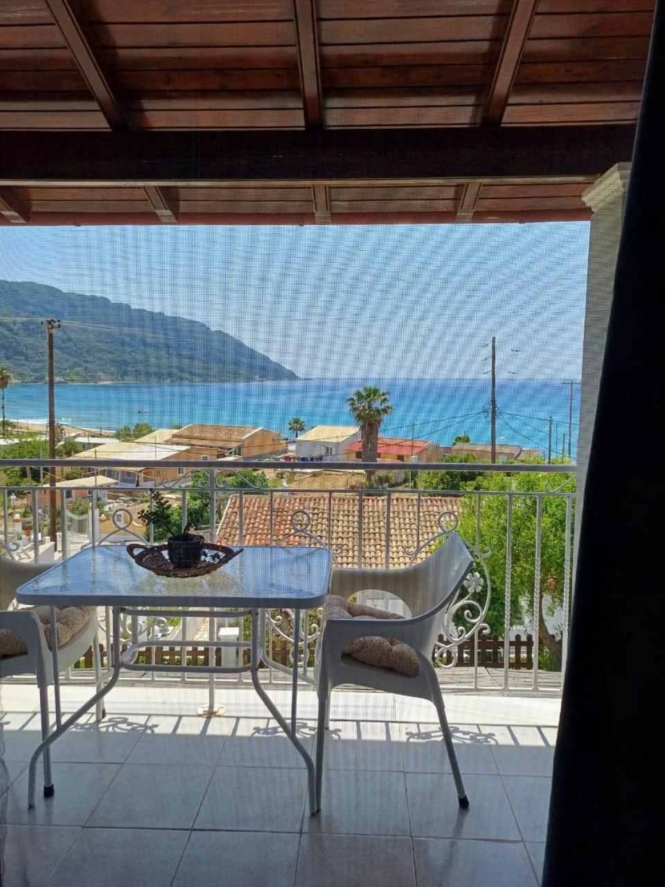 Eleana apartments&studios Agios Georgios Pagon Exterior foto